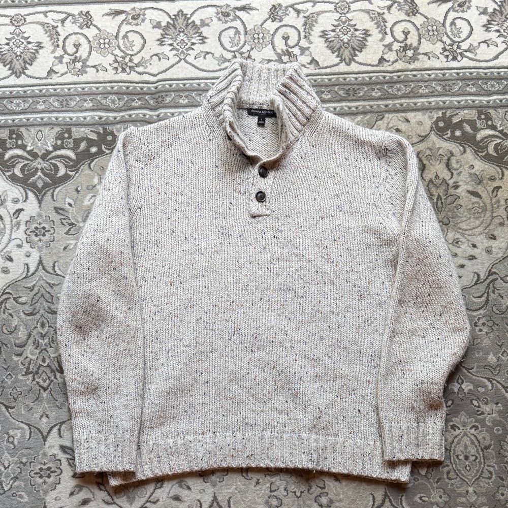 Banana Republic Beige Turtleneck Sweater